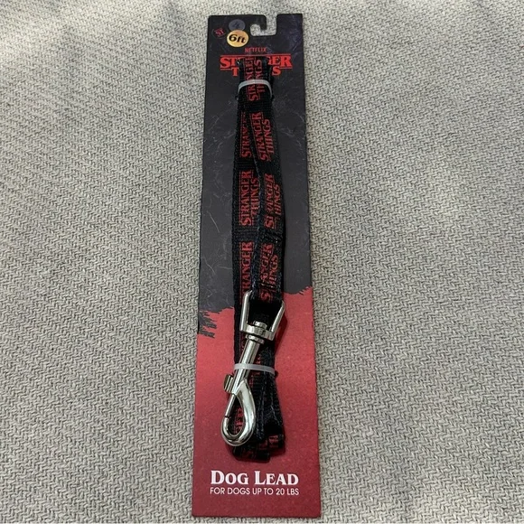 STRANGER THINGS Dog Leash 6 ft NWT Lead Black Red Gift Pet Puppy - Picture 6 of 6